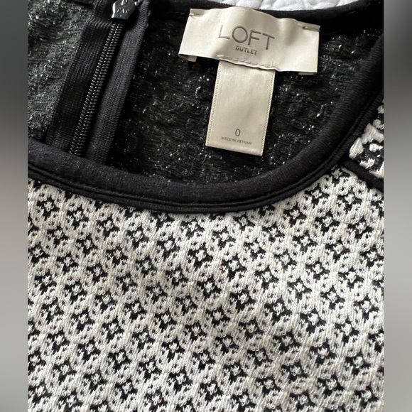 LOFT dress size 0. - Picture 5 of 5